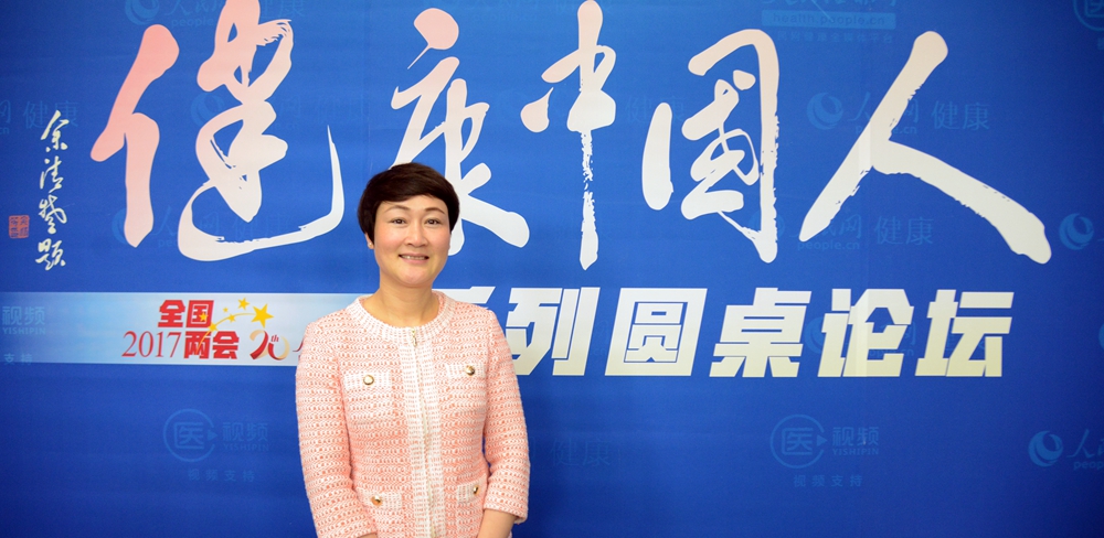 明峰醫(yī)療系統(tǒng)股份有限公司董事長(zhǎng),慈溪明峰醫(yī)院院長(zhǎng)潘華素