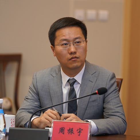 �w���֣��Ї���Ͷ�Y���޹�˾�R���ƌW(xu��)���߼����O(ji��n)�������ϯՓ����