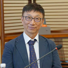 �A̩���U���F�ɷ����޹�˾�����L��CEO ����ľ