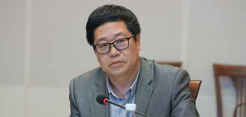 �������̴�W(xu��)�о���ԺԺ�L����ʿ����(d��o)�� �����