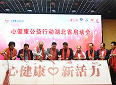 �Ľ��������Є�(d��ng)����վ����(d��ng)