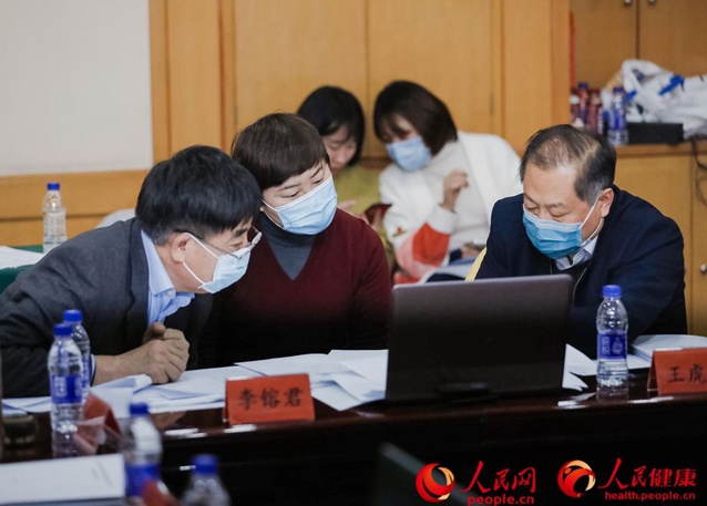 ����M�D���K���uί���e�OӑՓ �J(r��n)���u����һ��