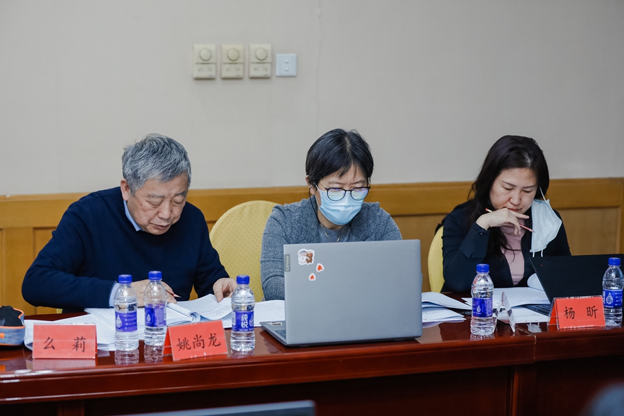 �K���uί���e�OӑՓ �J���u�����壩