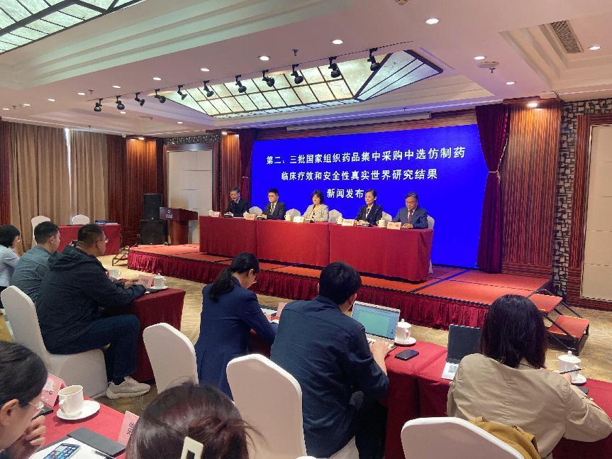 ���l(f��)�����F��������Wӛ�� �Z���z